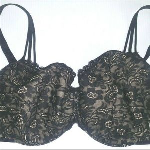 Soma balconette bra. I have 2 of these. Worn once.  Non smoking home.